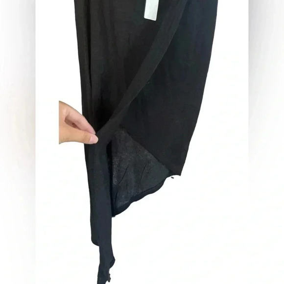 NWT Olivaceous Asymmetrical Skirt in Black Size Small - Picture 5 of 6